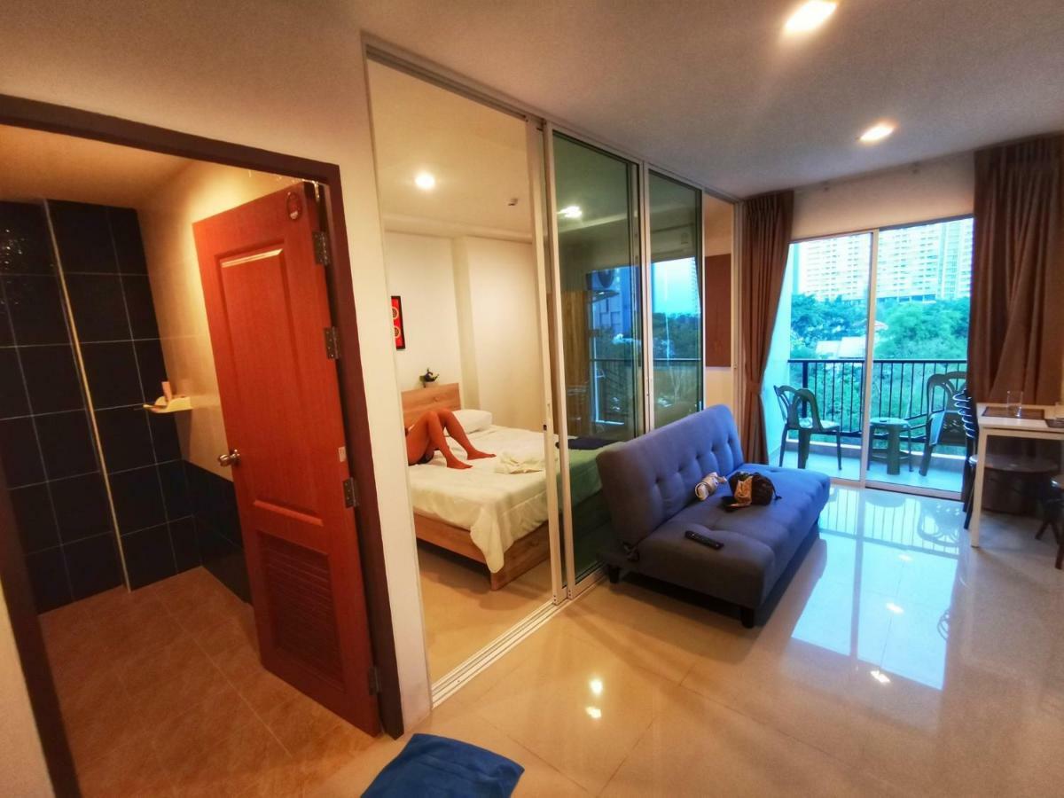 Jomtien Residence Luaran gambar